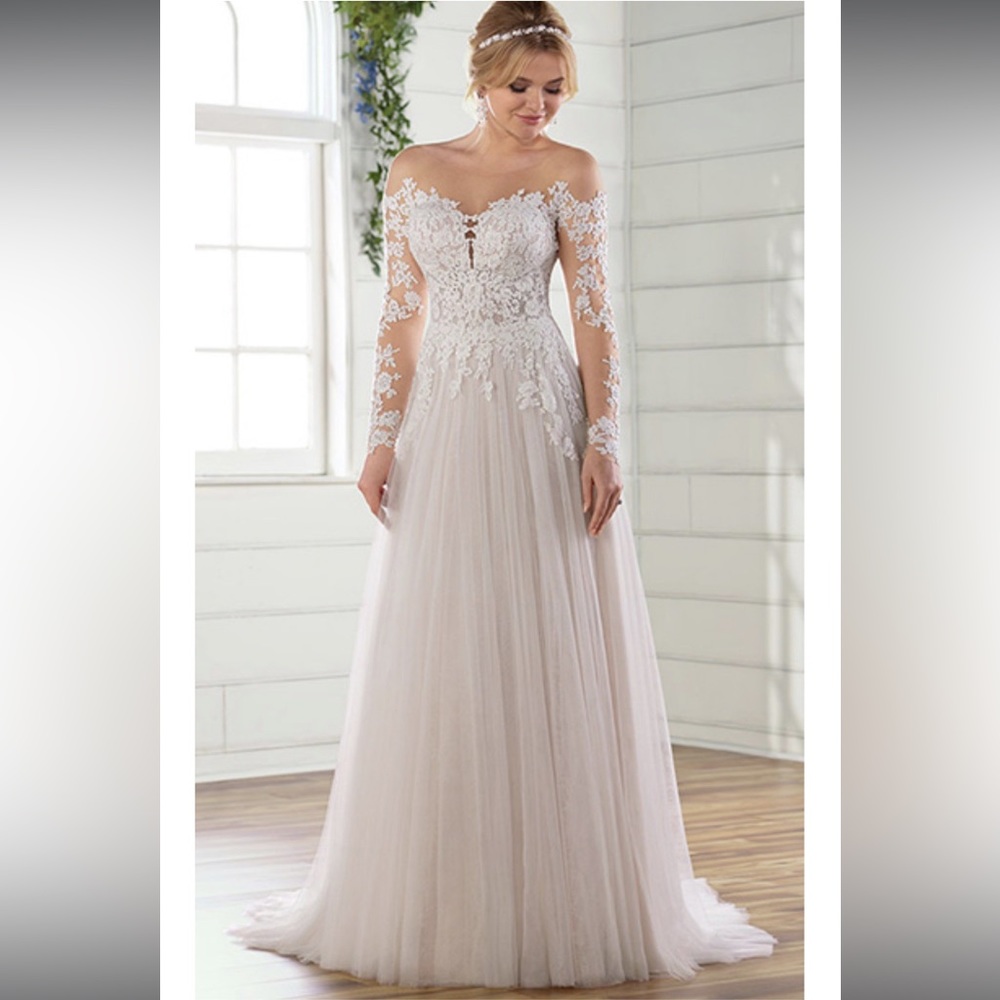 Essence of Australia Sheer Laceong Sleeve Gown D2526